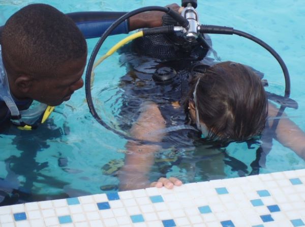 Pool Dive